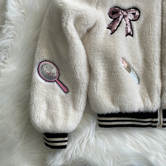 Jacket - Picture 3 of 5